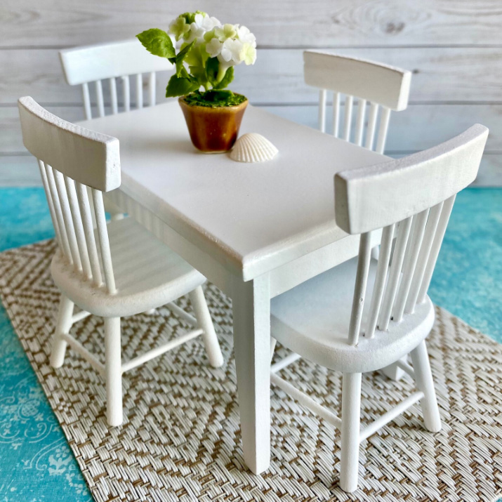 Blminiatures 1:12 - 1" Scale White Dollhouse Miniature Kitchen Table