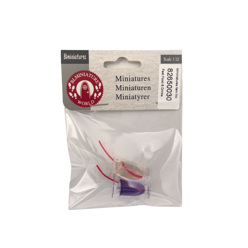 BLMINIATURES 1:12 - 1" Scale Dollhouse Miniature Drink Glasses with Red Straws (Pack of 2)