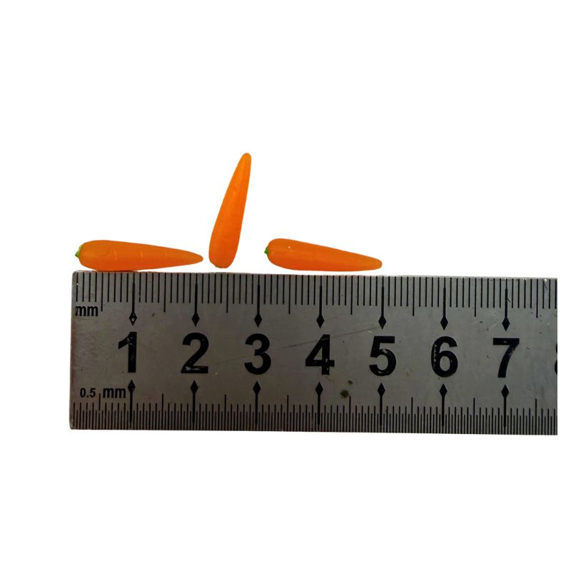 blminiatures 1:12 Scale Dollhouse Miniature Carrots - 3pcs Tiny Vegetables for Dollhouse Kitchen Decor